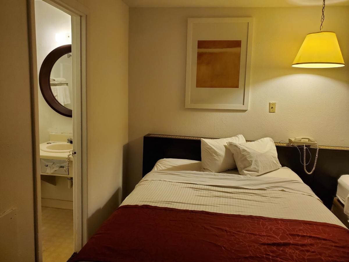 Sands Motel Grants Exteriör bild