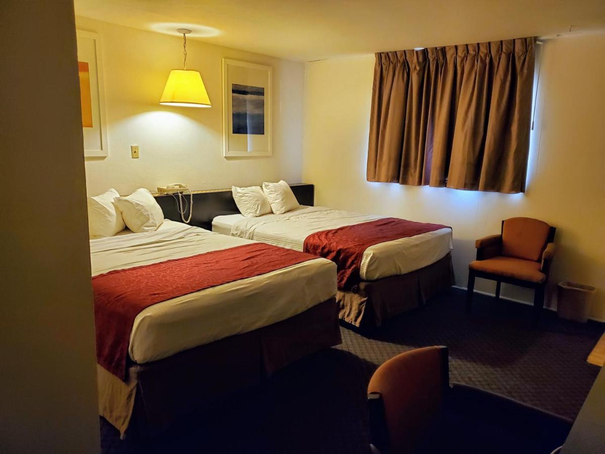 Sands Motel Grants Exteriör bild