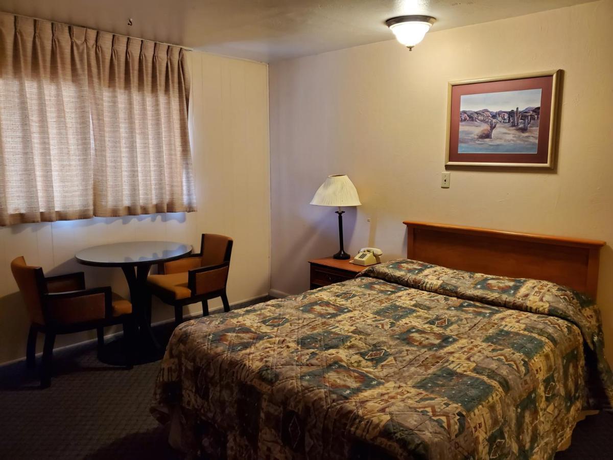 Sands Motel Grants Exteriör bild