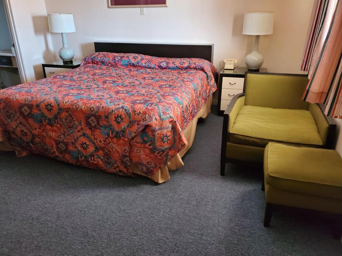 Sands Motel Grants Exteriör bild